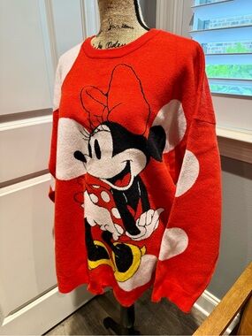2022 Disney Parks Minnie Mouse Crewneck Sweater with White Polka Dots